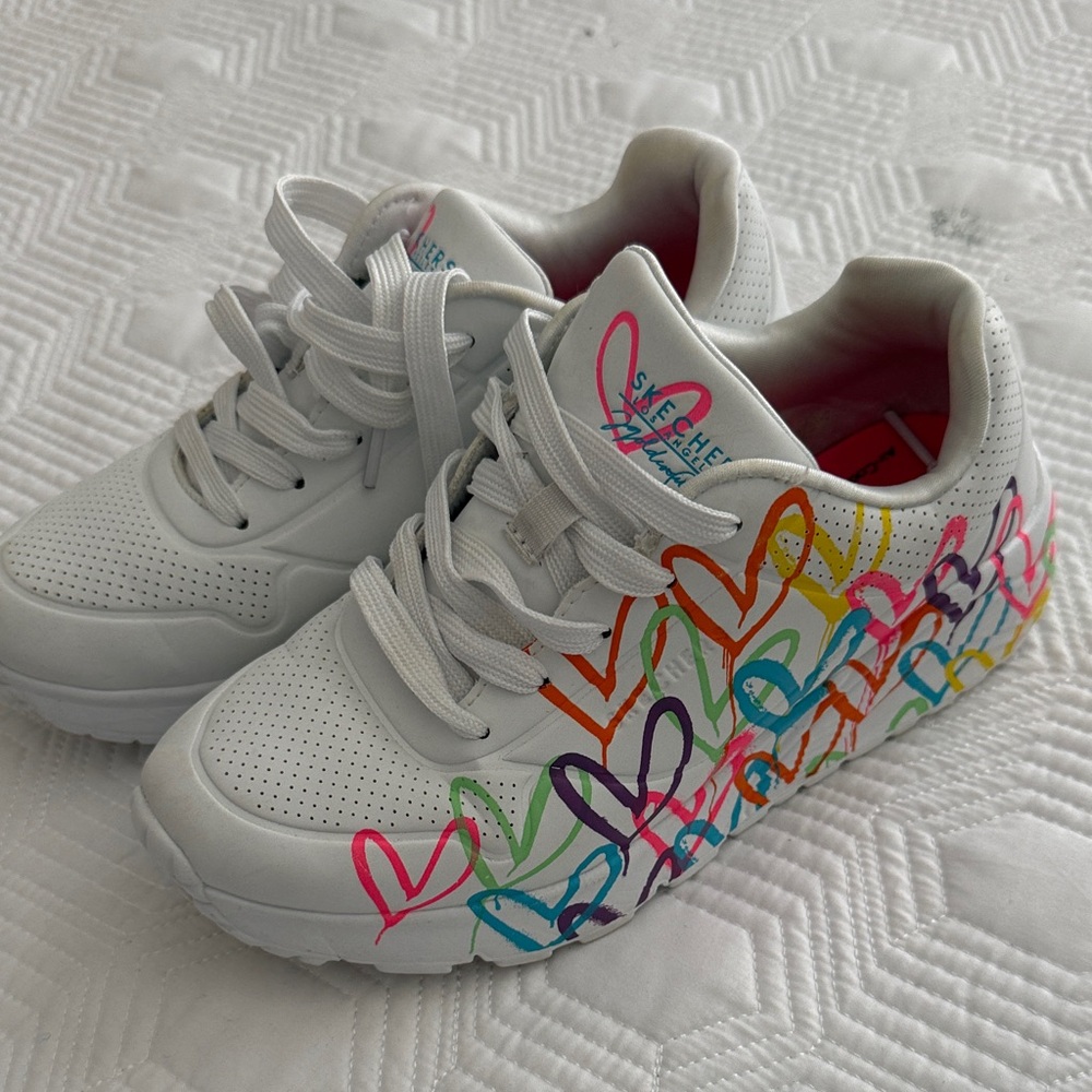 Skechers White Sneakers with Multicolor Heart Accents